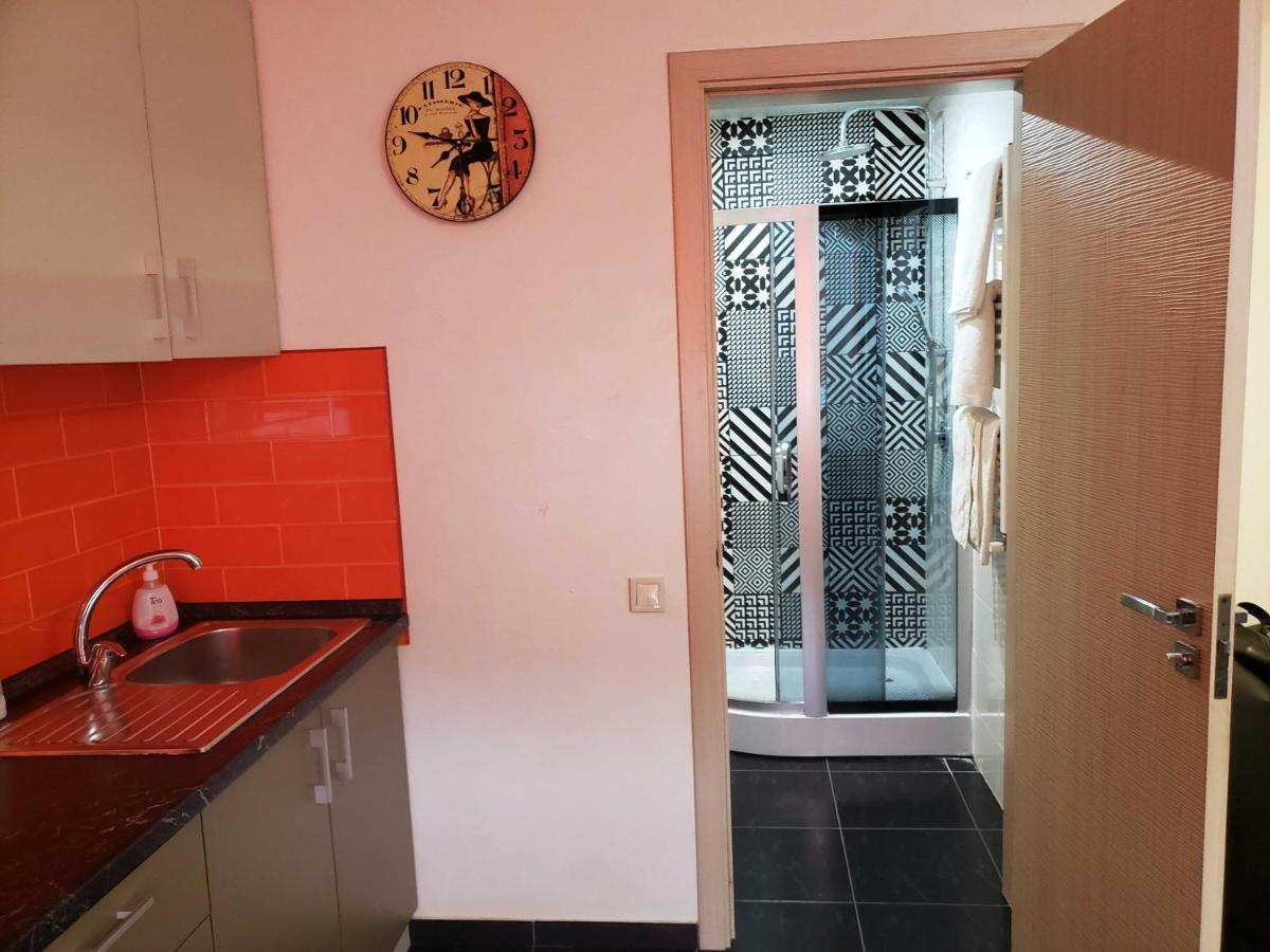 키시나우 Unique 1 Bd Apt Dt W/Free Parking And Wi-Fi 아파트 외부 사진