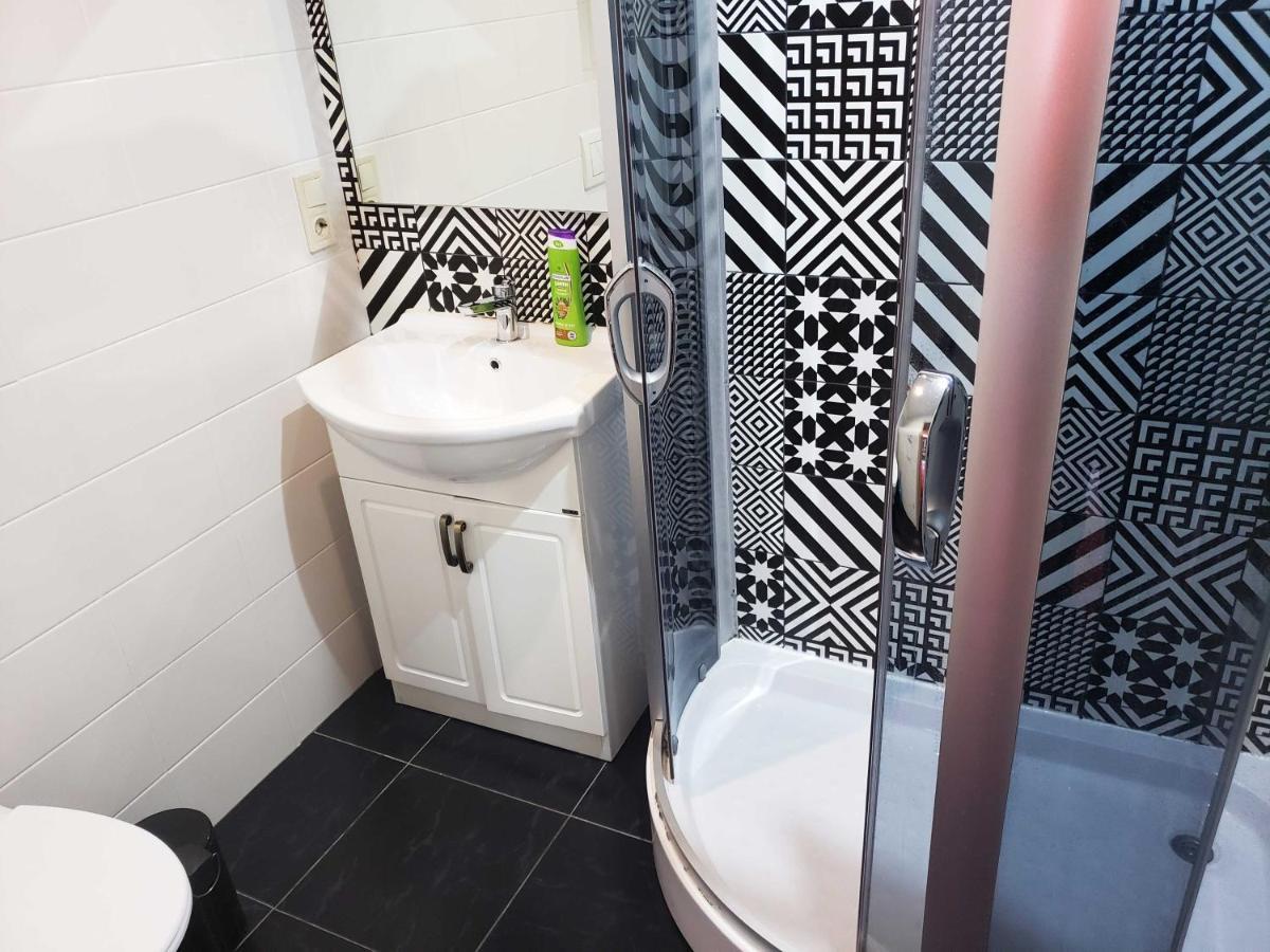 키시나우 Unique 1 Bd Apt Dt W/Free Parking And Wi-Fi 아파트 외부 사진